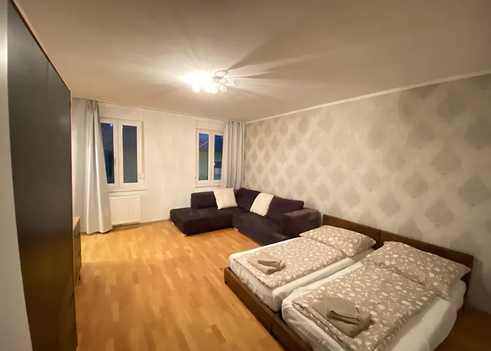 Apartments Graz Апартаменти *